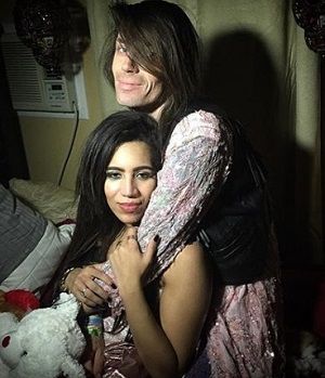 Jesse Camp Bio, Wife, Age, Net worth, Family (MTV VJ) Wiki, Affairs & Facts 6 Jesse Camp Girlfriend