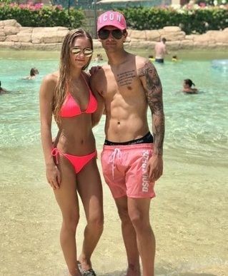 Yan Dhanda (Footballer) Height, Weight, Age, Girlfriend, Net worth, Bio, Family & Facts 6 Yan Dhanda (Footballer) Girlfriend