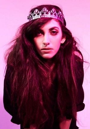 Lena Zawaideh Wiki, Age, Height, Weight, Boyfriend, Bio, Family, Facts 12 Lena Zawaideh beautiful crown photo