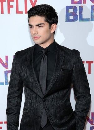 Diego Tinoco Height, Age, Biography, Family, Girlfriend & Net worth 2 Diego Tinoco Wiki, Age, Biography, Net worth