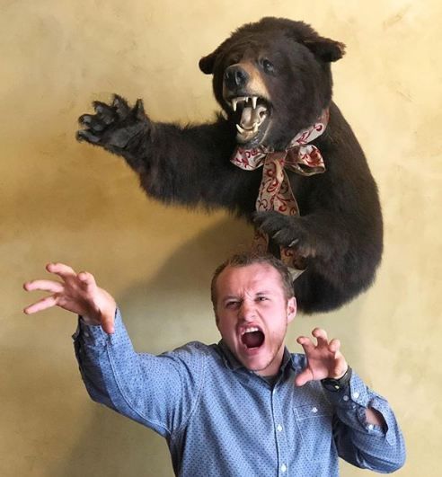 Josiah Duggar Wiki, Age, Bio, Girlfriend (Engaged to Lauren Swanson) Wife, Marriage, Net worth, Birthday, Job, Height & Weight 4 Josiah Duggar Wiki, Age, Biography, Girlfriend, Engaged to Lauren Swanson, Wife, Net worth, Marriage, Birthday