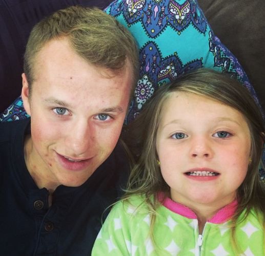 Josiah Duggar Wiki, Age, Bio, Girlfriend (Engaged to Lauren Swanson) Wife, Marriage, Net worth, Birthday, Job, Height & Weight 10 Josiah-Dugger-Girlfriend