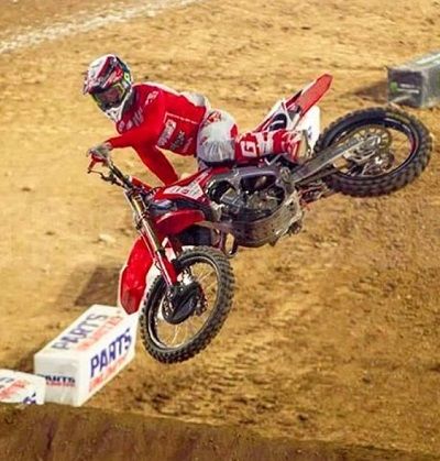 Justin Brayton Wiki, Biography, Net Worth, Age, Wife, Girlfriend, Height, Weight, Supercross Racer & BMX Rider 2 Justin Brayton Wiki, Bio, Age, Net Worth, Birth Date, Wife, Children, Height, Weight