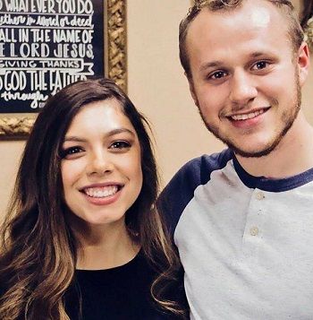 Lauren Swanson Wiki, Age, Bio, Boyfriend (Engaged to Josiah Duggar) Husband, Net worth, Birthday, Job, Height & Weight 2 Lauren Swanson Wiki, Biography, Age & Education
