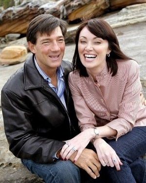 Lisa Oldfield Wiki, Age, Bio (David Oldfield Wife) Divorce, Net worth, Job, Career, Kids, Birthday, Height, weight & TV shows 3 Lisa Oldfield Marriage, Husband (David Oldfield) Divorce & Kids