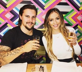 Melinda Currey Wiki, Bio, Age (Erik karlsson Wife) Net worth, Birthday, Height & Weight 6 Melinda Currey Wikipedia (Erik karlsson Wife), Bio, Age, Net worth, Birthday, Height, Weight