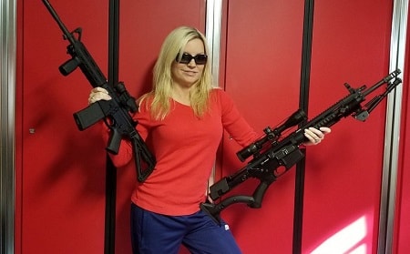 Renee Sloan Wiki (Scott Baio Wife) Bio, Age, Net worth, Husband, Boyfriend, Kids, Height & Weight 4 Renee Sloan Photos, Images with Husband Scott Baio, Father, Friends and Family
