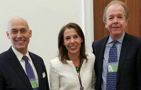 Shahira Knight Wiki, Bio (Deputy Director at NEC) Age, Net Worth, Husband, Father, Mother, Siblings, Children, Height & Weight 4 Shahira Knight Latest Photos with Trump, Friends and Family