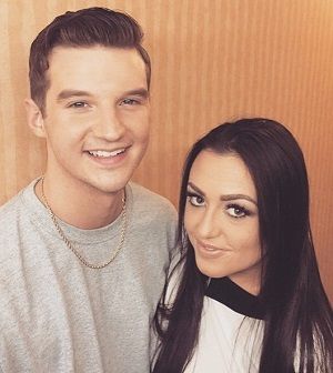 Witt Lowry Wiki, Bio, Age, Net worth, Girlfriend, Wife, Birthday, Height and Weight 4 Witt Lowry Photos, Images with Girlfriend, Friends and Family