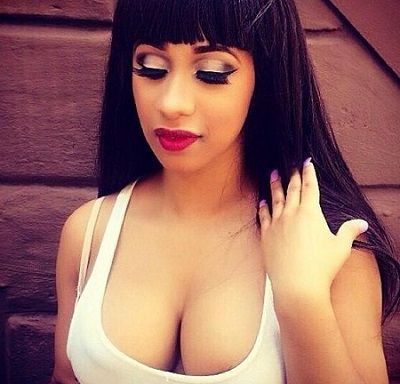 Cardi B Height, Weight, Age, Husband, Biography, Family & More 7 Cardi B Hot Photos and Sexy boobs Pictures