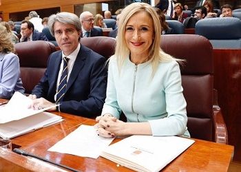 Cristina Cifuentes Wiki, Age, Bio, Net worth, Husband, Height, Weight & Kids 3 Cristina Cifuentes Wiki, Age, Bio, Net worth, Husband, Height, Weight,Father, Mother