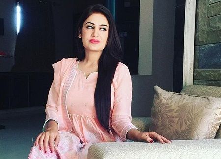 Farah Yousaf Wiki (Iqrar Ul Hassan Second Wife) Age, Bio, Hot Photos, Husband, Height, Weight & Kids 6 Farah Yousaf Wiki (Iqrar Ul Hassan Second Wife) Age, Biography, Hot Photos, Husband, Height, Weight, Net worth & Boyfriend