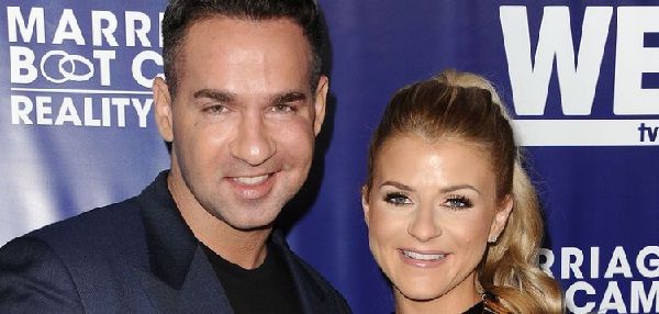 Lauren Pesce Wiki (Mike Sorrentino’s Wife) Age, Kids, Biography & Facts 5 Lauren Pesce Wiki (Mike Sorrentino’s Fiancee) Bio, Age, Net worth, Birthday, Height, Weight & Affairs