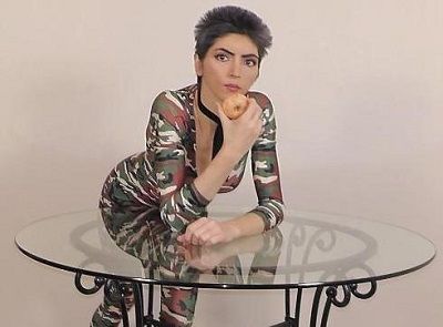 Nasim Aghdam Wiki, Age, Bio, Net worth, Boyfriend, Husband, Height, Weight, Birthday (YouTube Headquarter Shooting Women) Hot Photos, Education, Kids & YouTube Channel 3 Nasim Aghdam's YouTube Headquarter Shooting Incident