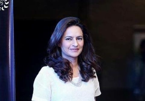 Sadaf Khan Wiki (Fawad Khan’s Wife) Age, Bio, Height, Weight, Kids & Family 2 Sadaf Khan Wiki (Fawad Khan’s Wife) Age, Biography, Height, Weight, Hot Photos, Body Measurement, Kids, Son, Daughter