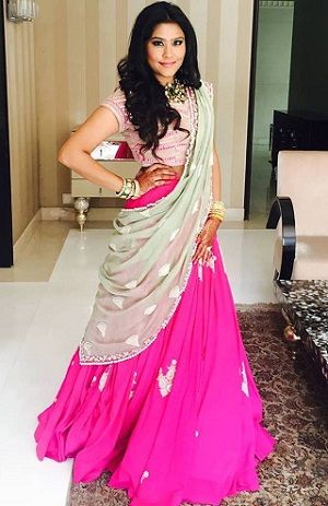 Tanushree Rungta Wiki, Age, Bio, Height, Weight, Husband, Net worth, Marriage, Education & Parents 5 Tanushree Rungta Wiki, Age, Bio, Height, Weight, Husband, Net worth