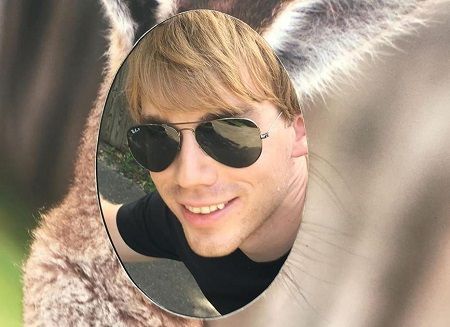 Travis Reinking Wiki, Age, Bio, Parents (Waffle House Shooting) Height, Weight, Birthday, Criminal Records & Facts 4 Travis Reinking Photos (Shooting at Waffle House)