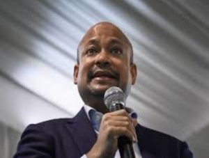Arul Kanda Wiki, Age, Wife, Bio, Net worth, Height, Weight, Kids, Ethnicity & Facts 6 Arul Kanda Net worth, Income, Assets & Wealth