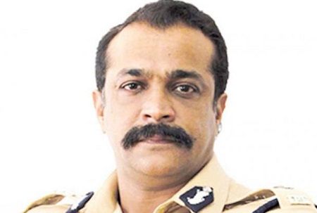 Himanshu Roy Wiki (IPS) Wife, Age, Bio, Death Cause, Height, Weight, Net worth, Kids & Facts 2 Himanshu Roy Biography, Age, Spouse, Profile, Wiki & Kids