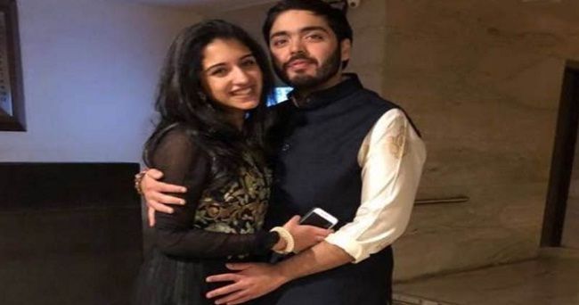 Viren Merchant Wiki (Radhika Merchant’s Father) Bio, Age, Net worth, Wife, Business, Kids & Facts 1 Viren Merchant Wiki (Radhika Merchant’s Father) Bio, Age, Net worth, Wife, Business, Kids & Facts