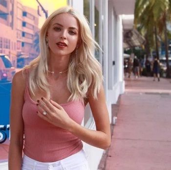 Kaitlynn Carter Wiki (Brody Jenner Wife) Bio, Age, Net worth, Height, Fact