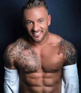Daniel Doyle Wiki, Age, Height, Weight, Bio, Affairs, Net worth, Girlfriend & Ethnicity 5 Daniel Doyle Net worth, Income, Career, Earnings & House