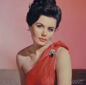 Eunice Gayson Age, Height, Bio, Weight, Husband, Wiki, Net worth, Ethnicity & Facts 2 Eunice Gayson Biography, Ethnicity, Age & Family Facts