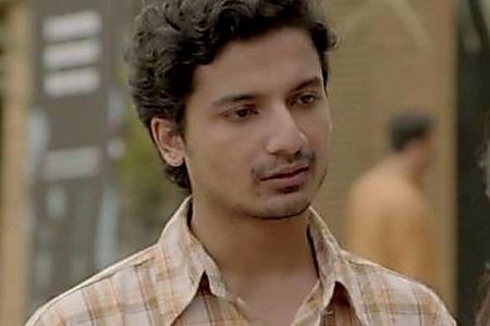 Priyanshu Painyuli Wiki, Age, Bio, Height, Weight, Net worth, Movies, Girlfriend & Facts 2 Priyanshu Painyuli Biography, Age, Profile & Personal Details