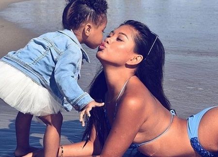 Ammika Harris Wiki, Age, Height, Weight, Bio, Boyfriend, Net worth, Family & Body Stats 4 Who is Chris Brown's New Girlfriend Facts about Ammika Harris