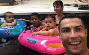 Georgina Rodriguez Wiki (Cristiano Ronaldo’s Girlfriend) Bio, Age, Height, Weight & Facts 3 Who is Cristiano Ronaldo’s Fiancee Facts about Georgina Rodriguez