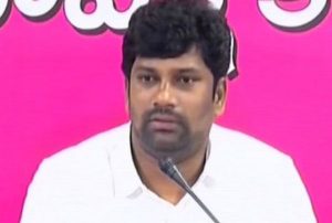 Balka Suman Biography, Wife, Age, Family, Wiki, Caste, Net worth, Kids, Affairs & Facts 5 Balka Suman Net worth, Income, Wealth & Earnings