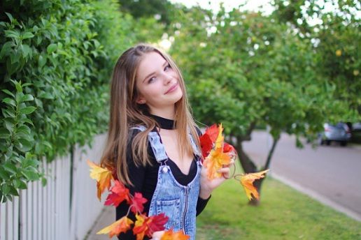 Ellie Thumann Age, Bio, Wiki, Height, Weight, Net worth, Facts, Ethnicity & Family