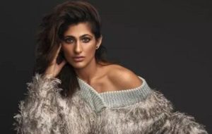 Kubra Sait Height, Age, Husband, Bio, Family, Net worth, Wiki, Weight & Affairs 4 Kubra Sait as “Gully Boy” Actress