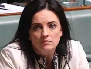 Emma Husar Biography (MP) Husband, Net worth, Age, Family, Age, Wiki & Facts 3 Profile of Law Maker of Lindsay