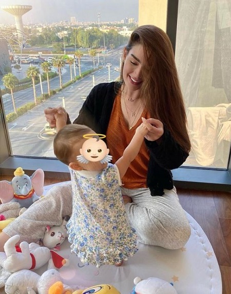 Rawan Bin Hussain Wiki, Height, Weight, Age, Bio, Net worth, Family & Facts 13 Rawan Bin Hussain shares a baby girl named Luna with her former spouse Youssef Migariaf