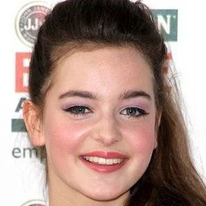 Celine Buckens Wiki, Height, Weight, Age, Biography, Family, Boyfriend & Facts 3 Who is Celine Buckens Facts about “War Horse” Debut Actress
