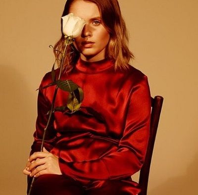 Eliza Scanlen Wiki, Height, Weight, Age, Biography, Net worth, Family & Boyfriend 4 Eliza Scanlen Wiki, Height, Weight, Age, Biography, Net worth