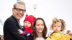 Jeff Goldblum with spouse Emilie, sons Charlie and River