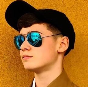 Max Mills Height, Weight, Age, Girlfriend, Biography, Family, Net worth & Wiki 4 Max Mills Net worth & Earnings