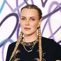 Ruby Rose Height, Age, Weight, Girlfriend, Biography, Net worth, Family, Hair & Tattoos 9 Phoebe Dahl