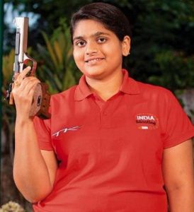 Rahi Sarnobat Age, Height, Weight, Biography, Family, Husband & Profile 5 Rahi Sarnobat Early Life & Career