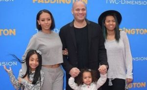 Stephen Belafonte Wiki, Age, Wife, Biography, Net worth, Family & Facts 4 Stephen with wife Mel B and daughter Giselle and Madison