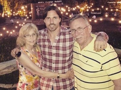 Aaron Phypers Wiki, Age, Height, Net worth, Biography, Family & Facts 3 Aaron Phypers with Father and Mother