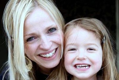 Charlotte Edwardes Wiki, Age, Husband, Biography, Family, Kids & More 3 Charlotte Edwardes with her daughter