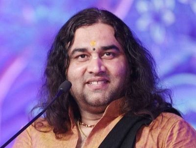 Devkinandan Thakur Wiki, Age, Wife, Biography, Family & Net worth 2 Devkinandan Thakur Wiki Biography