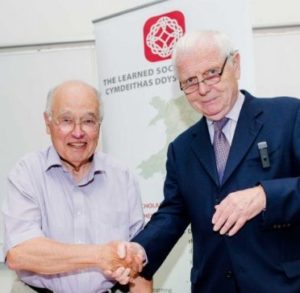 Michael Atiyah Age, Wife, Net worth, Biography, Family & More 6 Michael Atiyah Wiki