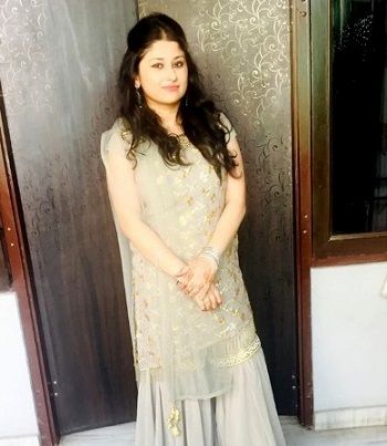 Saba Khan Wiki (Bigg Boss) Age, Height, Boyfriend, Biography & Family 4 Saba Khan age, height, weight