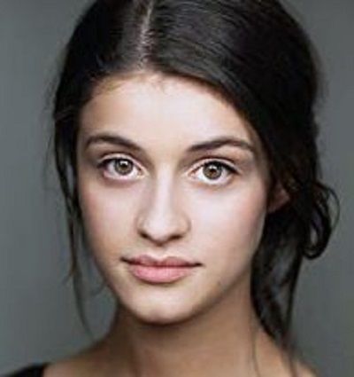 Anya Chalotra Wiki, Age, Height, Boyfriend, Family, Biography & More 2 Anya Chalotra British Actress