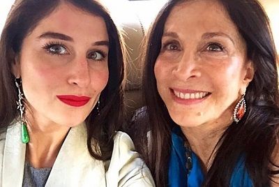 Claire Winter Wiki, Age, Husband, Family, Biography, Height & More 3 Claire Winter with her mother