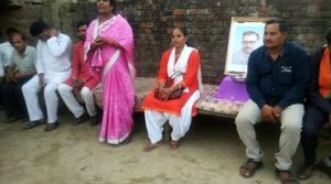 Kamlesh Saini Age, Husband, Kids, Family, Biography, MMS & More 4 Kamlesh Saini attending a gathering